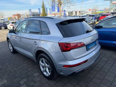 Audi Q5 40 TDI quattro S line — slika 2