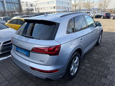Audi Q5 40 TDI quattro S line — slika 9
