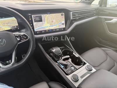Volkswagen Touareg 3.0 TDI*R LINE*BlackS*PAN*MATRI*LUFT*VOL — slika 20