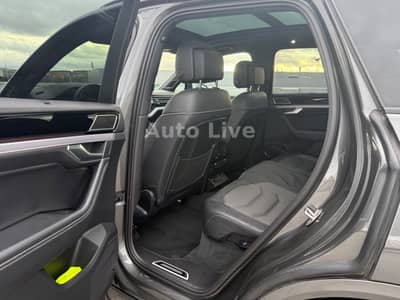 Volkswagen Touareg 3.0 TDI*R LINE*BlackS*PAN*MATRI*LUFT*VOL — slika 27