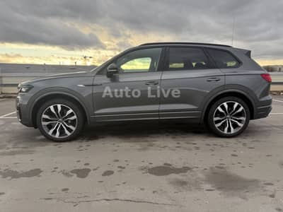 Volkswagen Touareg 3.0 TDI*R LINE*BlackS*PAN*MATRI*LUFT*VOL — slika 2