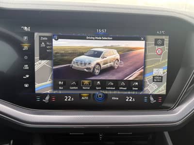 Volkswagen Touareg 3.0 TDI*R LINE*BlackS*PAN*MATRI*LUFT*VOL — slika 26