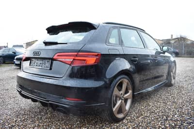 Audi RS3 Sportback 2.5 TFSI quattro Keyles RS sitze — slika 2