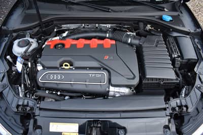 Audi RS3 Sportback 2.5 TFSI quattro Keyles RS sitze — slika 39