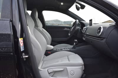 Audi RS3 Sportback 2.5 TFSI quattro Keyles RS sitze — slika 17