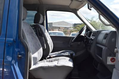 Volkswagen T4 Caravelle 2.5 TDI KLIMA/SERVO/ABS/AHK — slika 12
