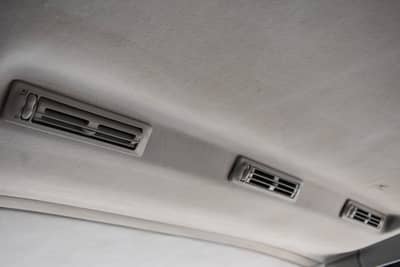 Volkswagen T4 Caravelle 2.5 TDI KLIMA/SERVO/ABS/AHK — slika 22