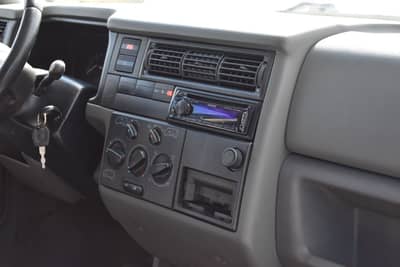 Volkswagen T4 Caravelle 2.5 TDI KLIMA/SERVO/ABS/AHK — slika 16