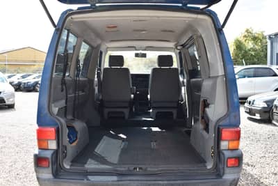 Volkswagen T4 Caravelle 2.5 TDI KLIMA/SERVO/ABS/AHK — slika 23