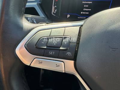 Volkswagen Touran 2.0 TDI*DSG*7xSITZ*PANO*VIRT*NAVI*LED*AHK — slika 17