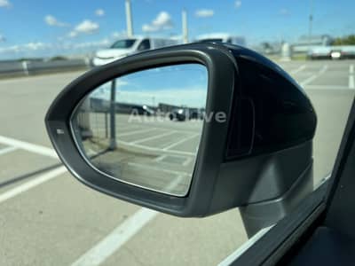 Volkswagen Touran 2.0 TDI*DSG*7xSITZ*PANO*VIRT*NAVI*LED*AHK — slika 21