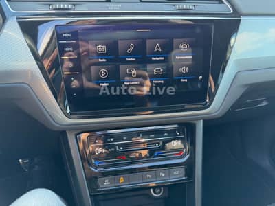 Volkswagen Touran 2.0 TDI*DSG*7xSITZ*PANO*VIRT*NAVI*LED*AHK — slika 23