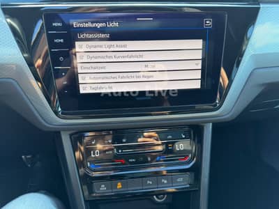 Volkswagen Touran 2.0 TDI*DSG*7xSITZ*PANO*VIRT*NAVI*LED*AHK — slika 15