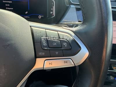 Volkswagen Touran 2.0 TDI*DSG*7xSITZ*PANO*VIRT*NAVI*LED*AHK — slika 18