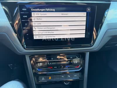 Volkswagen Touran 2.0 TDI*DSG*7xSITZ*PANO*VIRT*NAVI*LED*AHK — slika 12