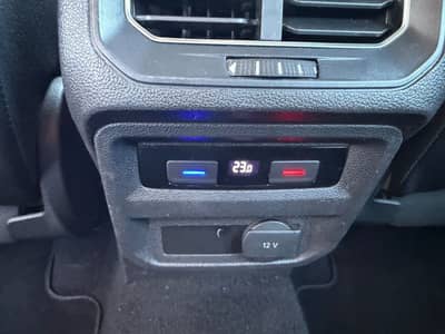 Volkswagen Tiguan 1.4 TSI BMT Comfortline — slika 15