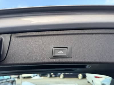 Audi A4 Avant 40 TDI — slika 14