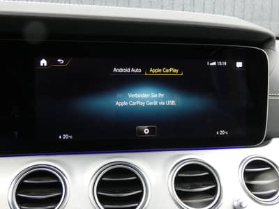 Mercedes-Benz E 220 d LED WIDE Leder Distronic AHK 360° 1-Hand — slika 13
