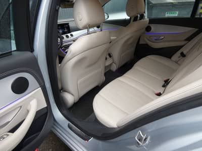 Mercedes-Benz E 220 d LED WIDE Leder Distronic AHK 360° 1-Hand — slika 8