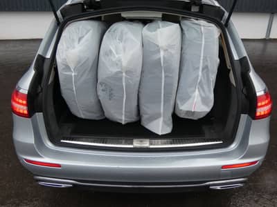 Mercedes-Benz E 220 d LED WIDE Leder Distronic AHK 360° 1-Hand — slika 22