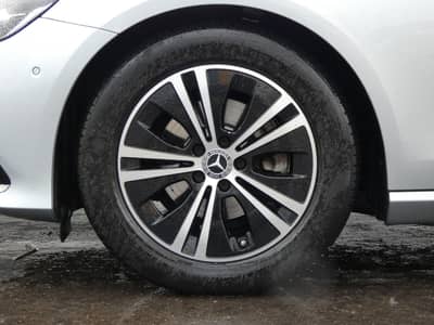 Mercedes-Benz E 220 d LED WIDE Leder Distronic AHK 360° 1-Hand — slika 27