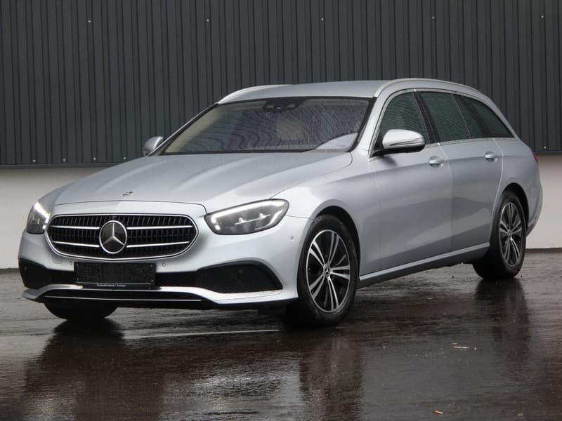 Mercedes-Benz E 220 d LED WIDE Leder Distronic AHK 360° 1-Hand