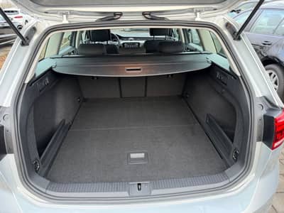 Volkswagen Passat Variant Business — slika 12