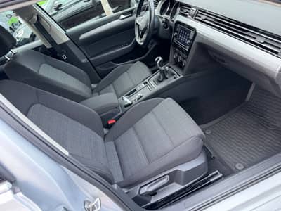 Volkswagen Passat Variant Business — slika 9