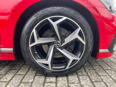 Volkswagen Passat 2.0 TDI Variant R LINE PANO HUD AHK — slika 17