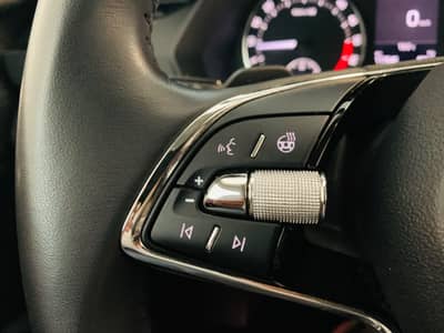 Skoda Octavia Combi Ambition DSG°AMBIENT°4xSHZ8Bereift — slika 9