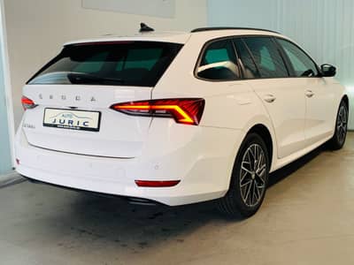 Skoda Octavia Combi Ambition DSG°AMBIENT°4xSHZ8Bereift — slika 4