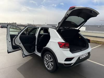 Volkswagen T-Roc 2.0 TDI*DSG*VIRTUAL*PANORAMA*LED*ACC! — slika 26