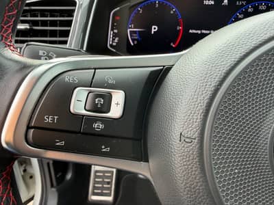 Volkswagen T-Roc 2.0 TDI*DSG*VIRTUAL*PANORAMA*LED*ACC! — slika 24
