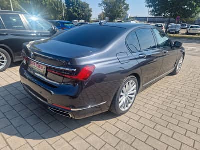 BMW 730 Baureihe 7 Lim 730 d xDrive Navi/360Cam/Top — slika 8