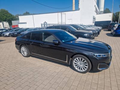 BMW 730 Baureihe 7 Lim 730 d xDrive Navi/360Cam/Top — slika 6