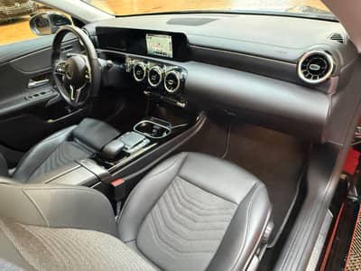 Mercedes-Benz CLA Shooting Brake/Navi/LED/Leder/Eester H./TOP — slika 15