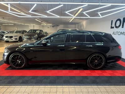 Mercedes-Benz E 220 d AMG Night-Edition/Widescreen/LED/360 Kam — slika 7