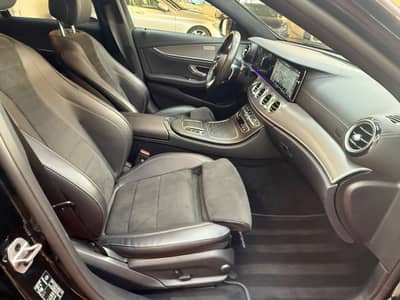 Mercedes-Benz E 220 d AMG Night-Edition/Widescreen/LED/360 Kam — slika 17