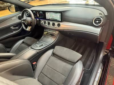 Mercedes-Benz E 220 d AMG Night-Edition/Widescreen/LED/360 Kam — slika 16