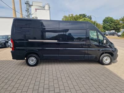 Peugeot Boxer Kasten Hochraum 335 L3H2 Premium BlueHDi — slika 7