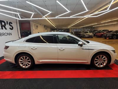 Volkswagen Arteon Elegance/Navi/LED/Alcantara/SHZ/TOP — slika 6