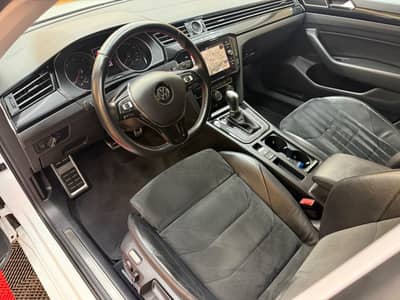Volkswagen Arteon Elegance/Navi/LED/Alcantara/SHZ/TOP — slika 11