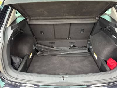 Volkswagen Tiguan Life/Navi/LED/Kamera/Alcantara/Erster H. — slika 19