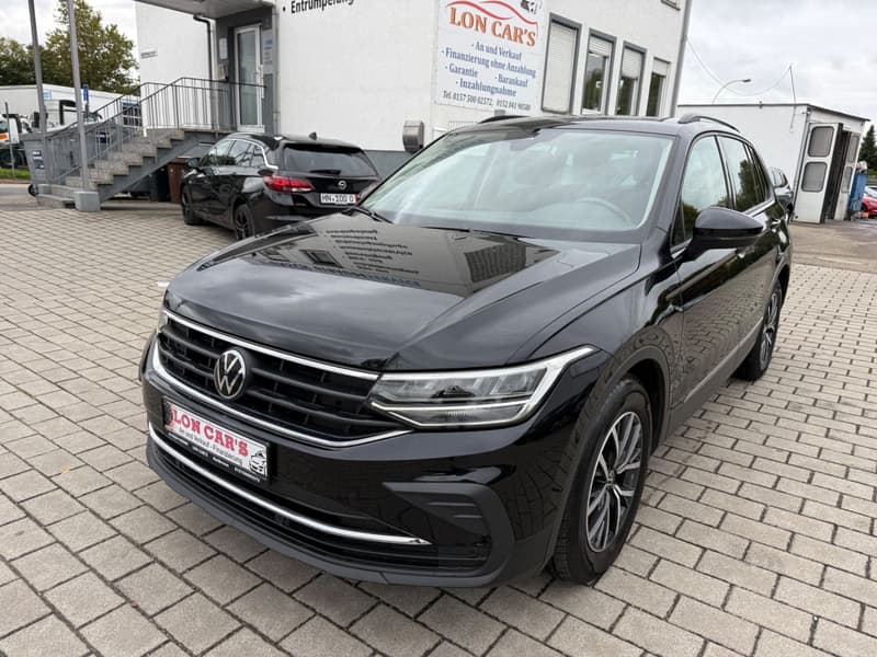 Volkswagen Tiguan Life/Navi/LED/Kamera/Alcantara/Erster H.