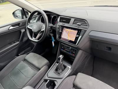 Volkswagen Tiguan Life/Navi/LED/Kamera/Alcantara/Erster H. — slika 16