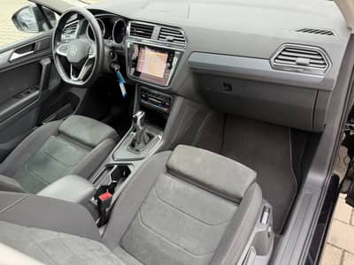 Volkswagen Tiguan Life/Navi/LED/Kamera/Alcantara/Erster H. — slika 15