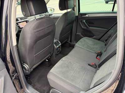 Volkswagen Tiguan Life/Navi/LED/Kamera/Alcantara/Erster H. — slika 18