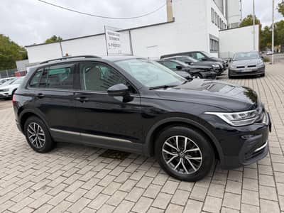Volkswagen Tiguan Life/Navi/LED/Kamera/Alcantara/Erster H. — slika 4