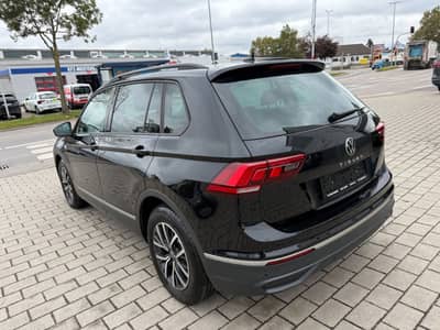 Volkswagen Tiguan Life/Navi/LED/Kamera/Alcantara/Erster H. — slika 10