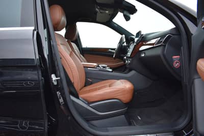 Mercedes-Benz GLE 350 d 4Matic AMG line — slika 16
